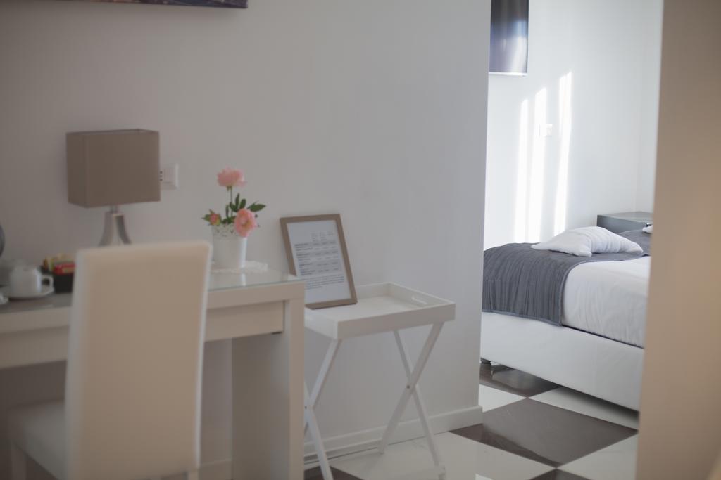 Saint Peter's Luxury Domus Guest house *