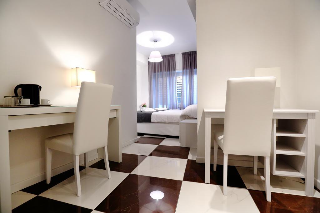 Saint Peter's Luxury Domus *